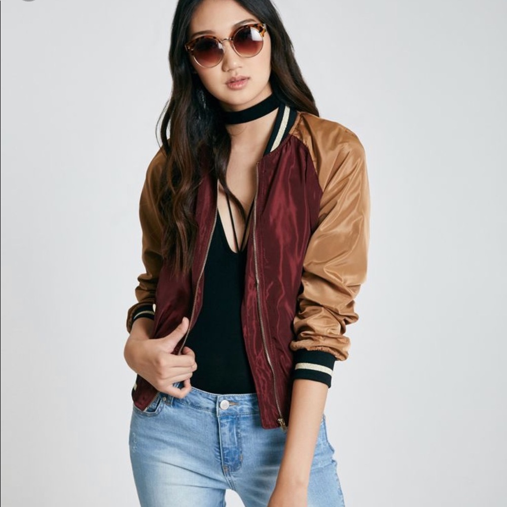 🚨SOLD🚨Mahroon Bomber Jacket